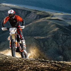 8 KTM 2017 450 EXC F